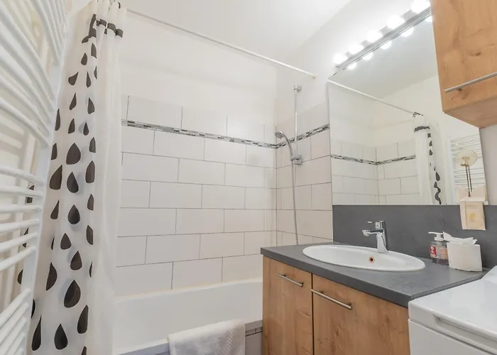 Lumineux A Avec Vue Imprenable Sur Mont Blanc Et Parking Apartman